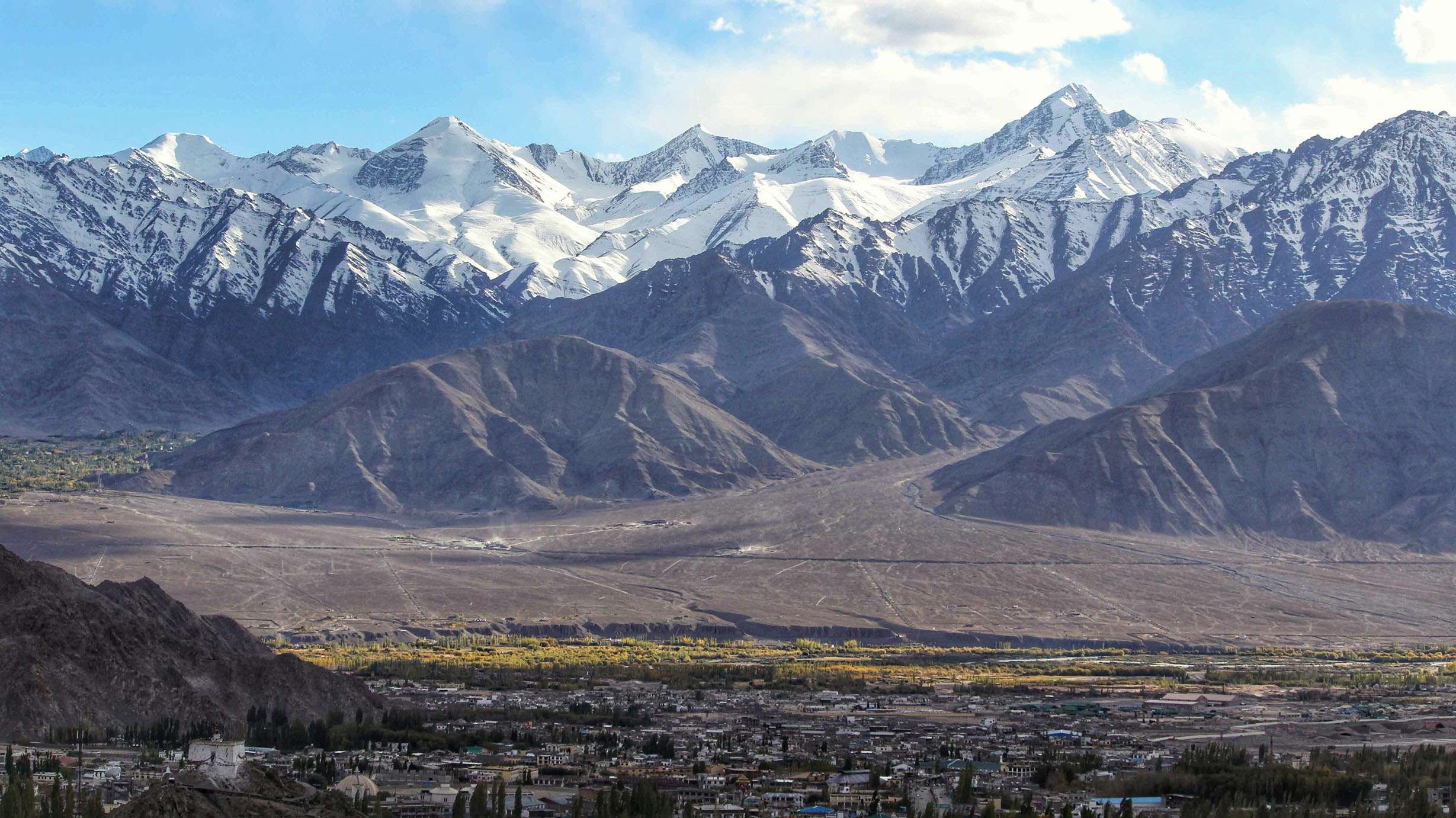 Ladakh Trip Package: Best Routes, Costs, and Travel Tips for 2025